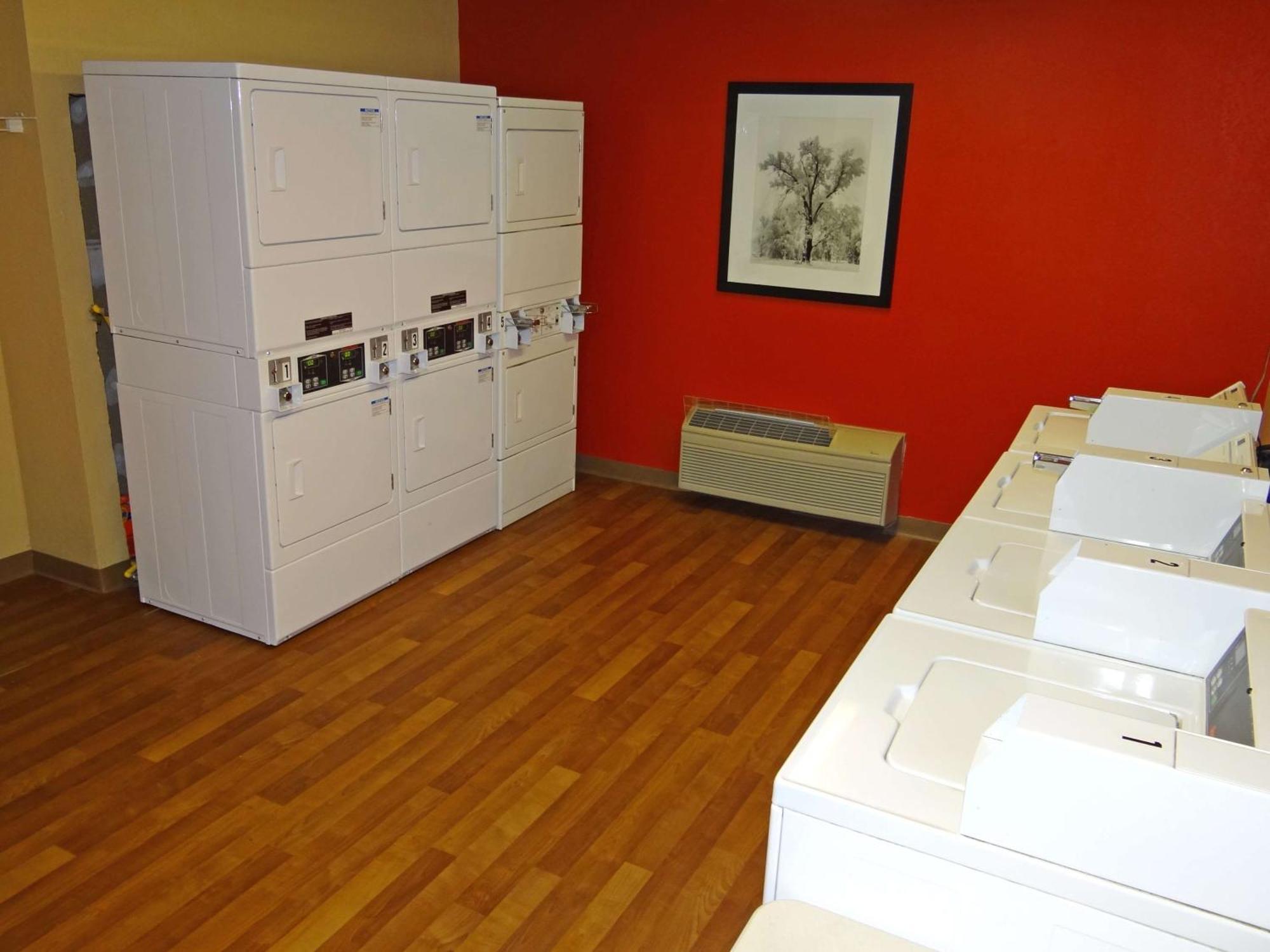 Extended Stay America Suites - Raleigh - Midtown Eksteriør billede